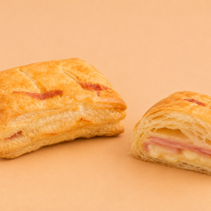 CJ MED PASTEL DE JAMON-QUESO 30 UND X 100 GR