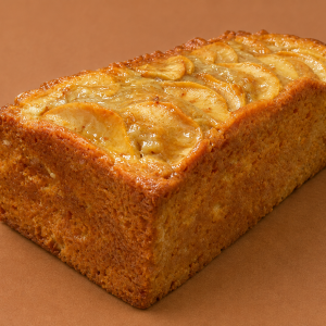 TORTA MANZANA-NUEZ RECTANGULAR X 10 PORCIONES (1350 GR)
