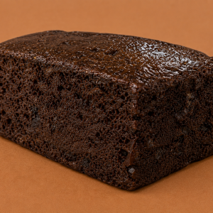 TORTA CIRUELA RECTANGULAR X 10 PORCIONES (1200 GR)